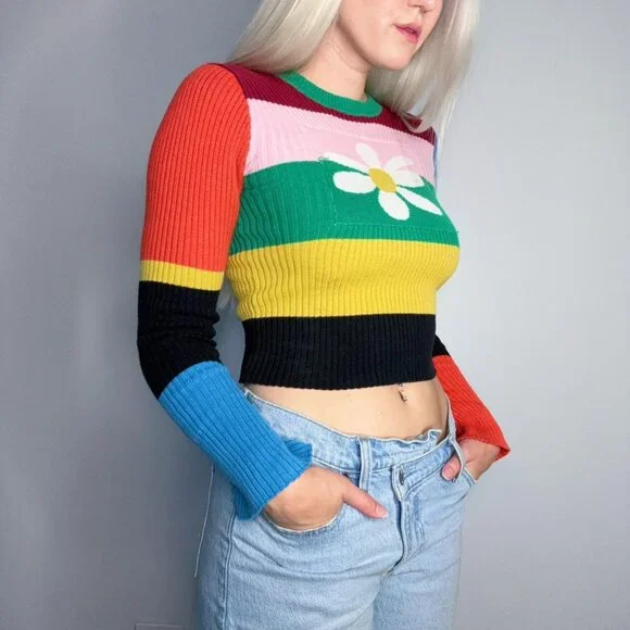 UNIF Dolly Sweater - Picture 3 of 6